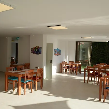 Aria Doria Hotel 2*
