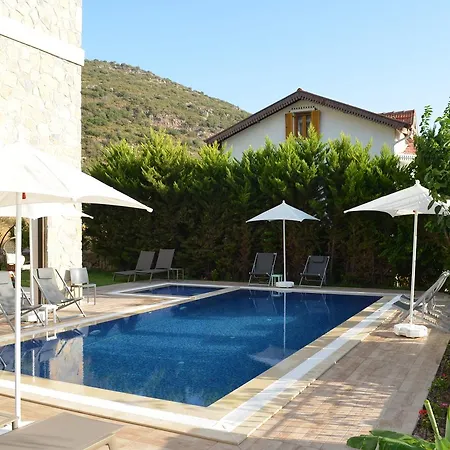 Aria Doria Hotel 2*