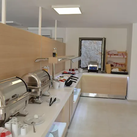 호텔 Aria Doria 2*